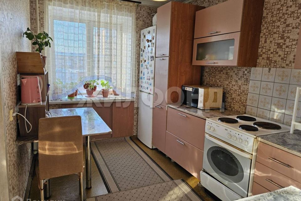 Продаётся 3-комнатная квартира, 54.2 м²