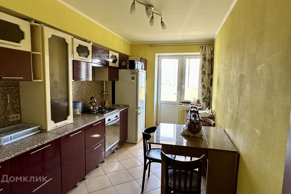 Продаётся 1-комнатная квартира, 42.6 м²