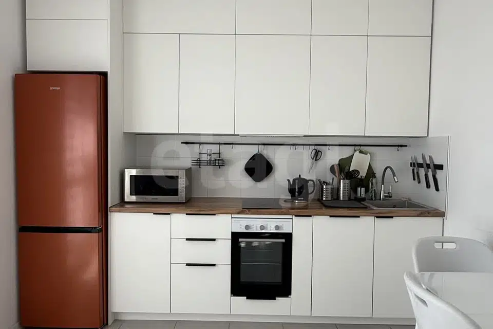 Продаётся 1-комнатная квартира, 40.6 м²