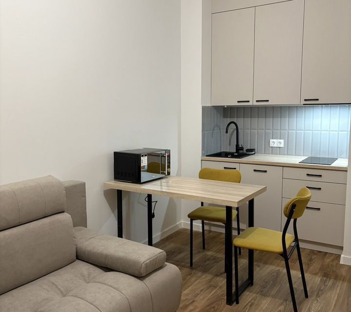 Сдаётся 1-комнатная квартира, 40 м²