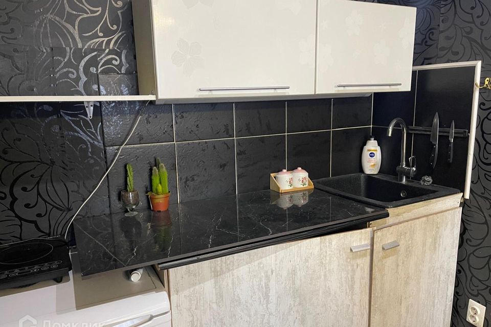 Продаётся 1-комнатная квартира, 32 м²