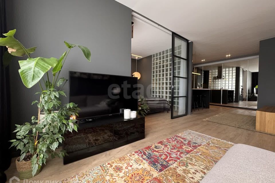 Продаётся 1-комнатная квартира, 51 м²