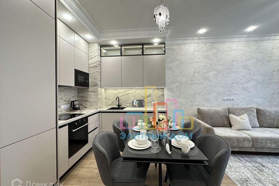 Сдаётся 2-комнатная квартира, 55 м²
