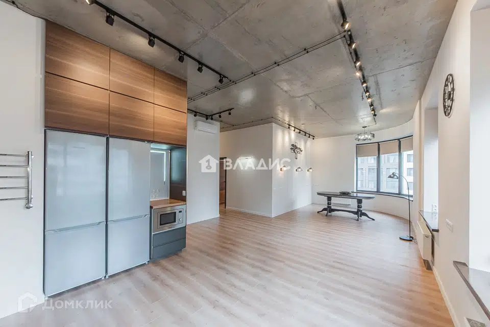Продаётся 4-комнатная квартира, 116 м²
