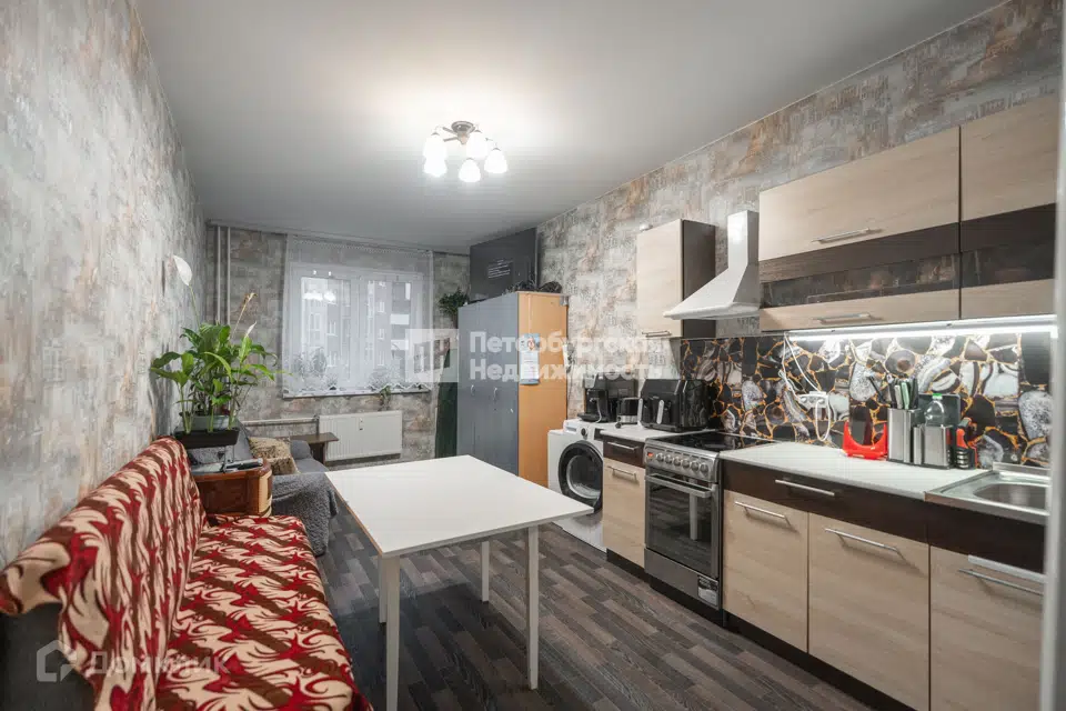 Продаётся 3-комнатная квартира, 75 м²