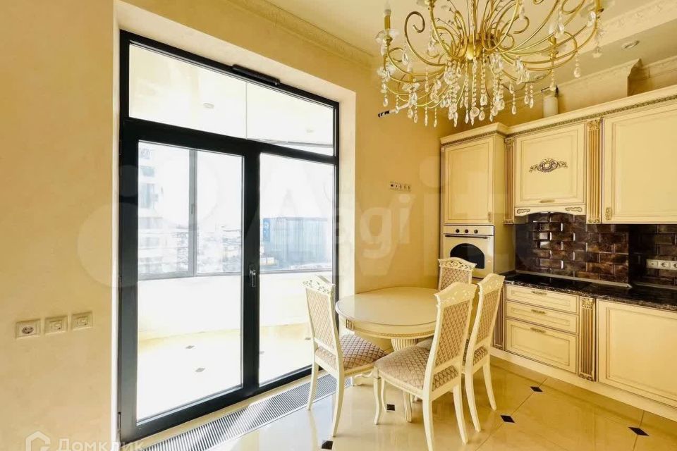 Продаётся 1-комнатная квартира, 41.3 м²