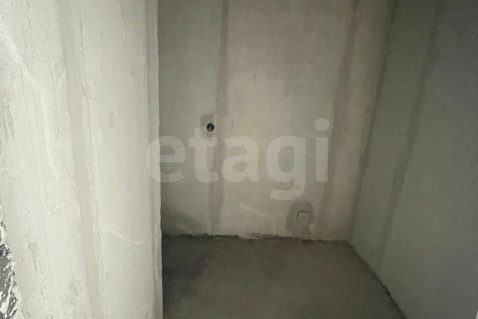 Продаётся 2-комнатная квартира, 61.7 м²
