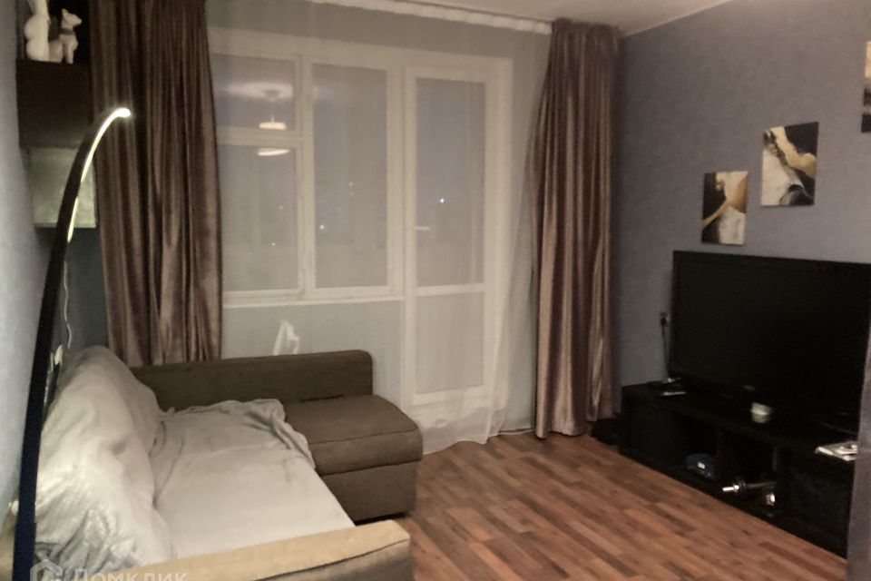 Продаётся 1-комнатная квартира, 36.7 м²