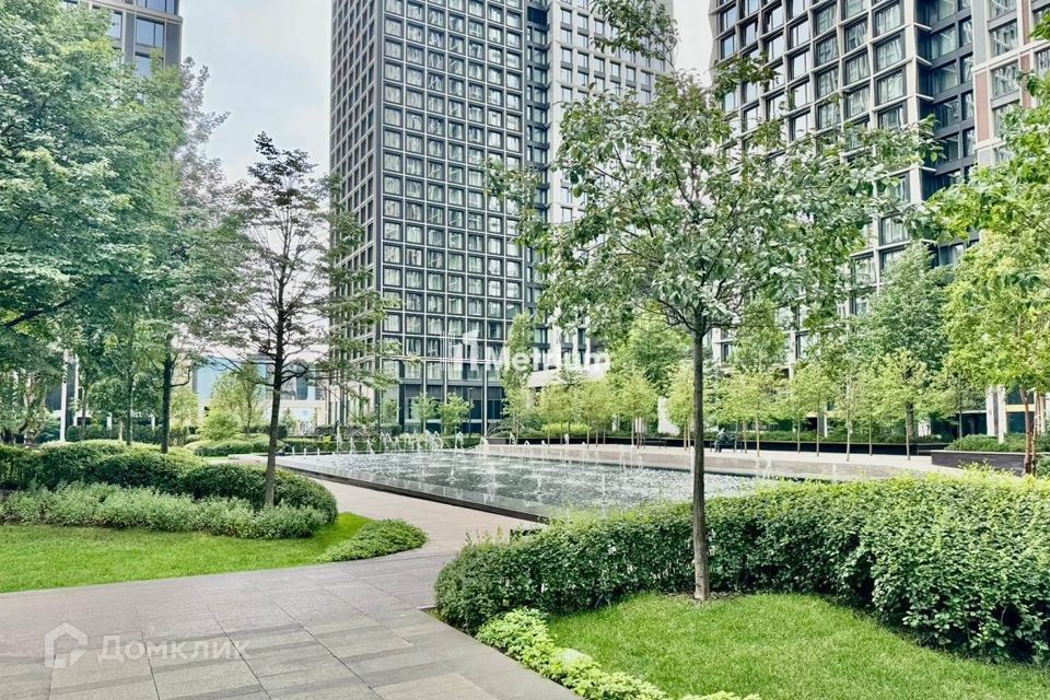 Продаётся 5-комнатная квартира, 160 м²