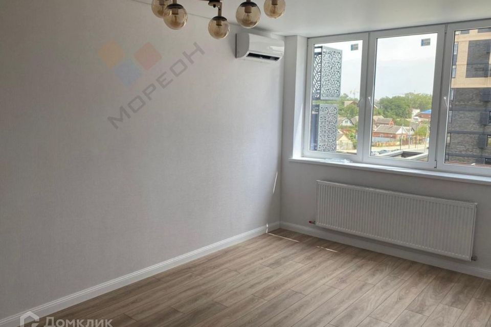 Продаётся 1-комнатная квартира, 35.8 м²