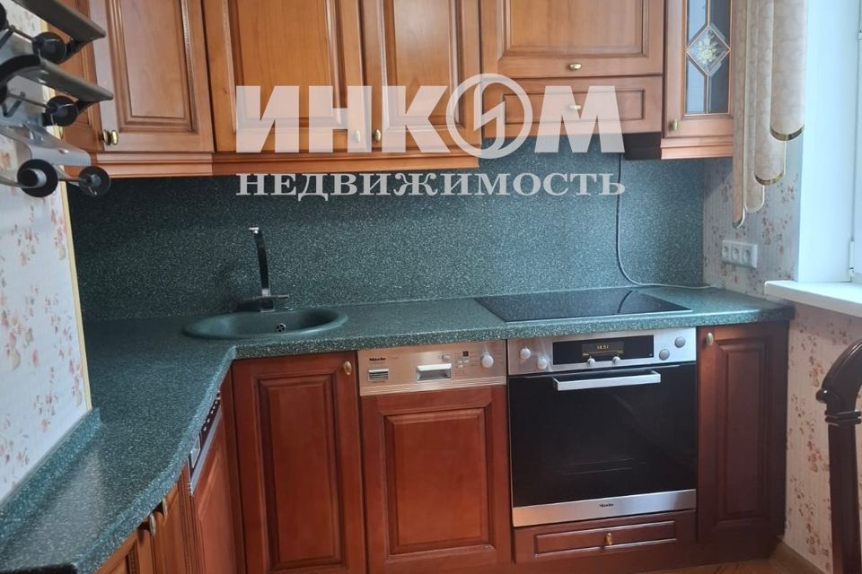 Сдаётся 1-комнатная квартира, 38 м²