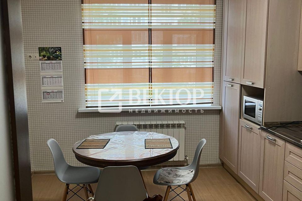Сдаётся 1-комнатная квартира, 45 м²