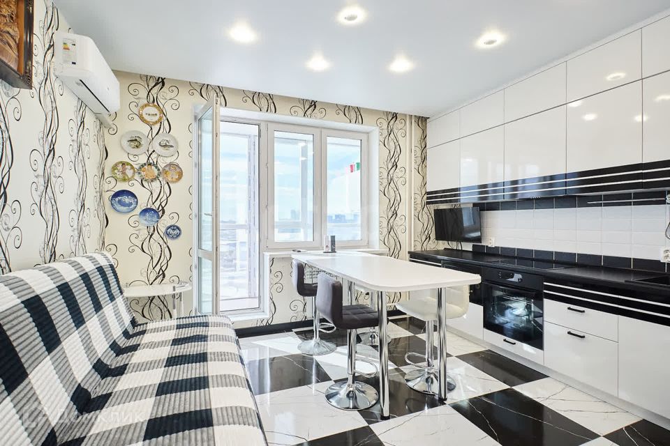 Продаётся 1-комнатная квартира, 48.5 м²