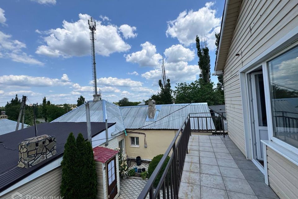 Продаётся 2-этажный дом, 139 м²