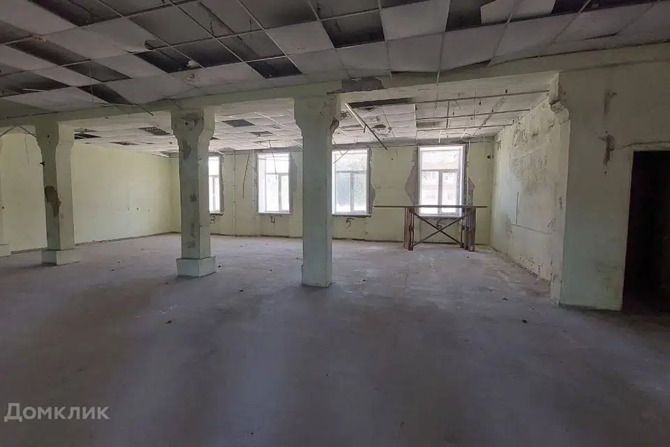 Продаётся помещение своб. назначения, 220 м²