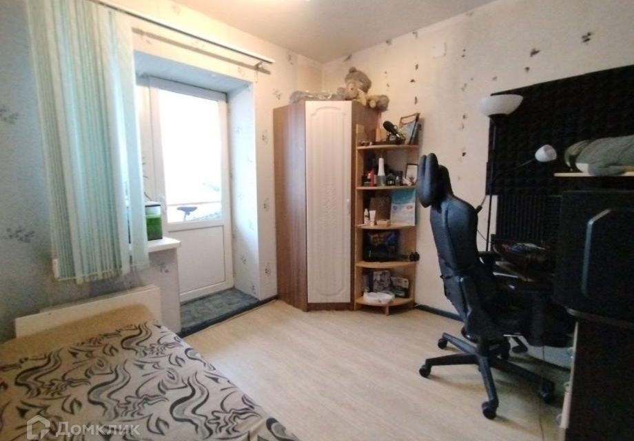 Продаётся 4-комнатная квартира, 77.2 м²