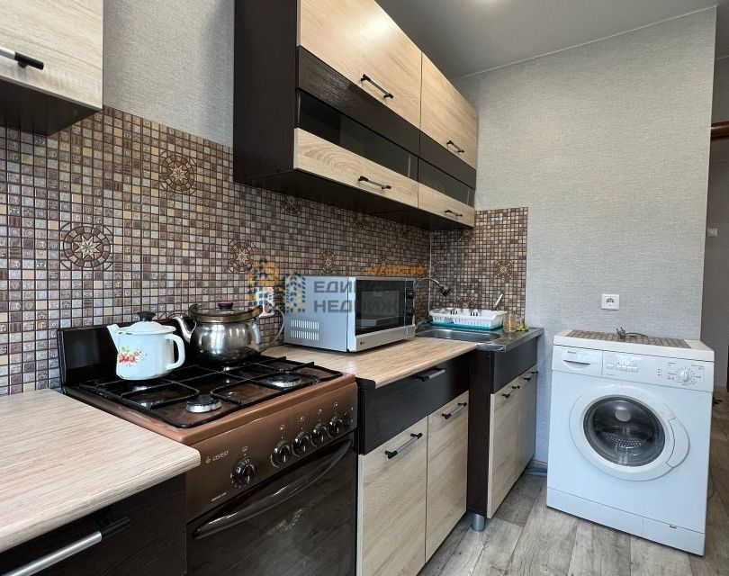 Сдаётся 1-комнатная квартира, 35 м²