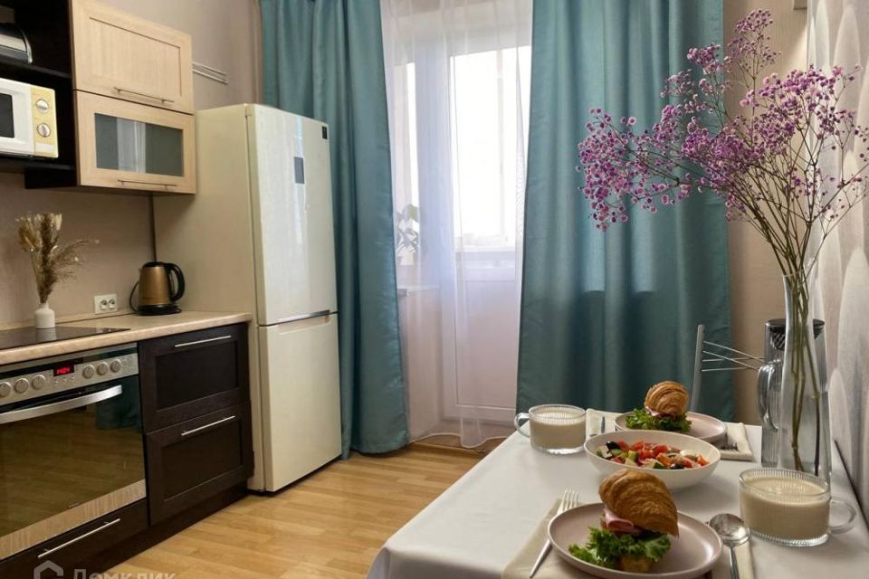 Продаётся 1-комнатная квартира, 43.5 м²