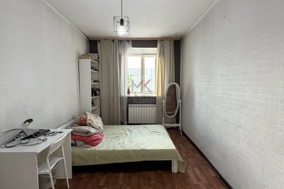 Продаётся 4-комнатная квартира, 86 м²