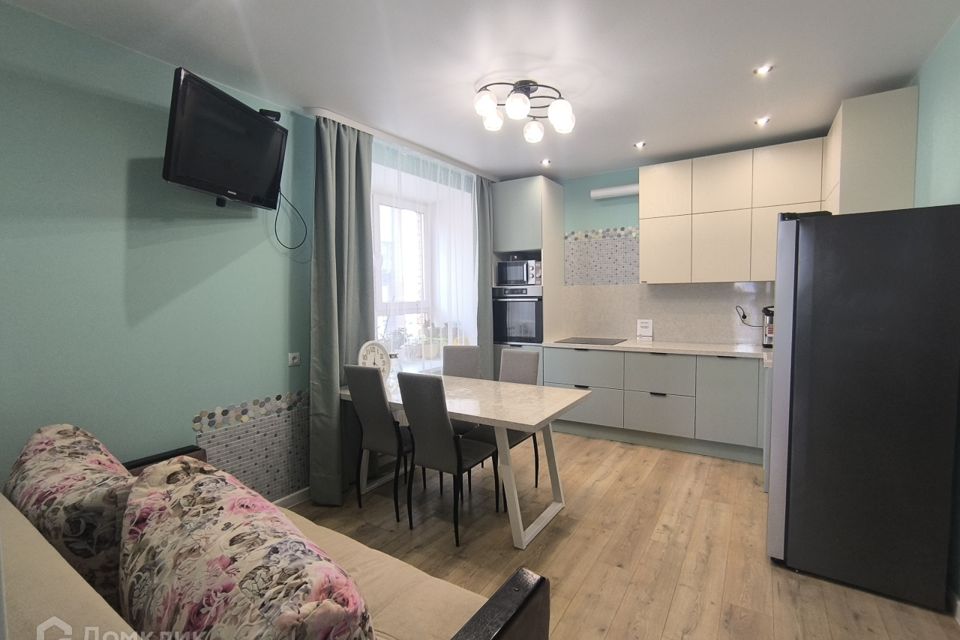 Продаётся 2-комнатная квартира, 65.6 м²