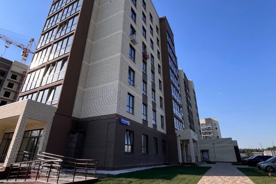 Продаётся 2-комнатная квартира, 66.8 м²
