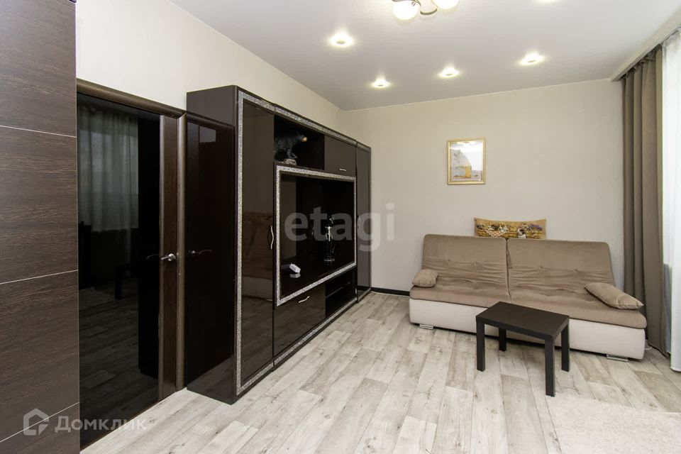 Продаётся 4-комнатная квартира, 86 м²