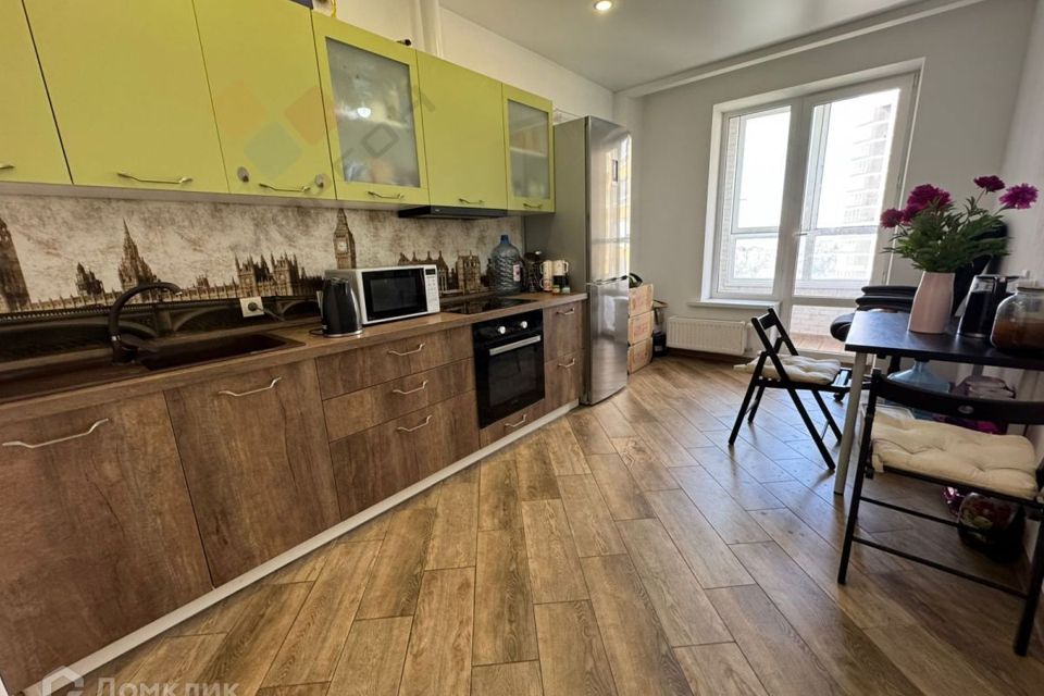 Продаётся 1-комнатная квартира, 39.4 м²