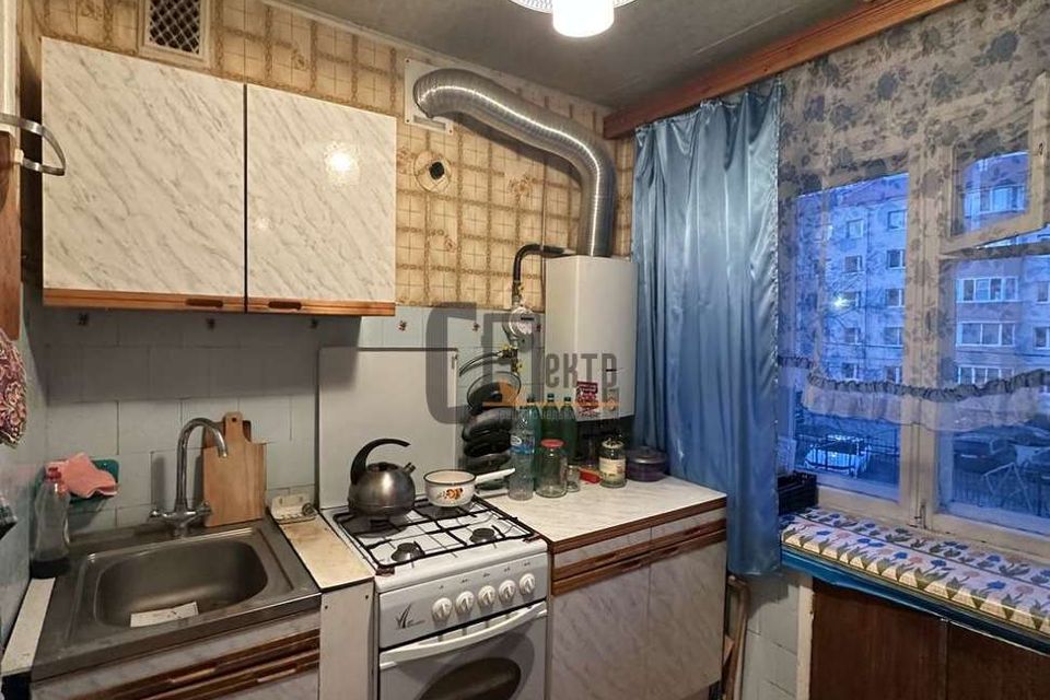 Продаётся 3-комнатная квартира, 64 м²