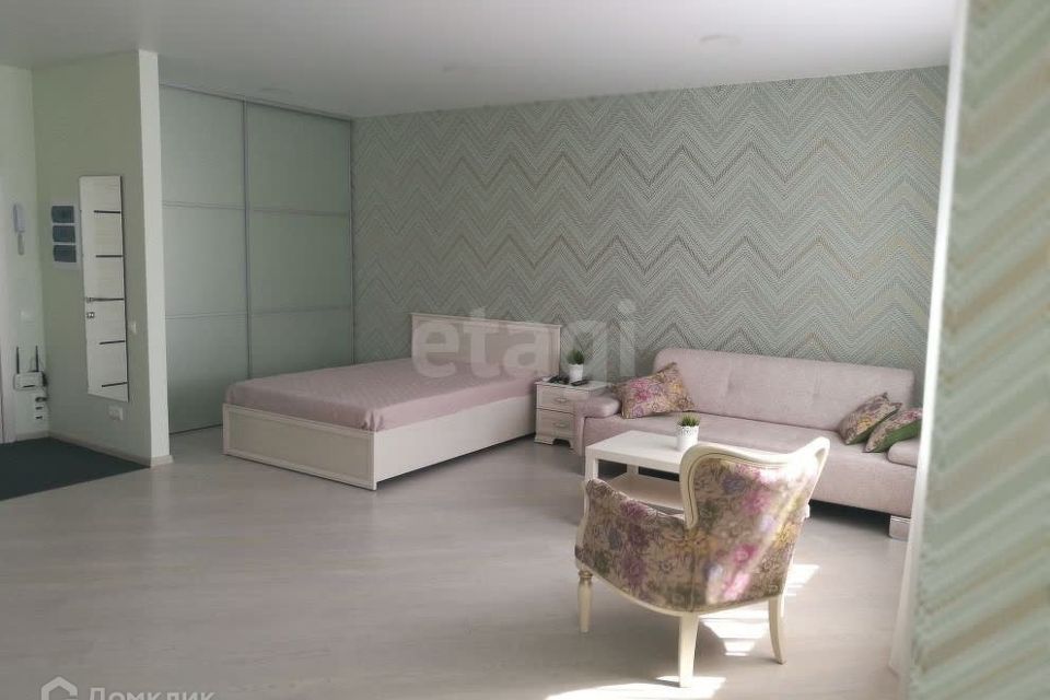 Сдаётся 1-комнатная квартира, 50 м²