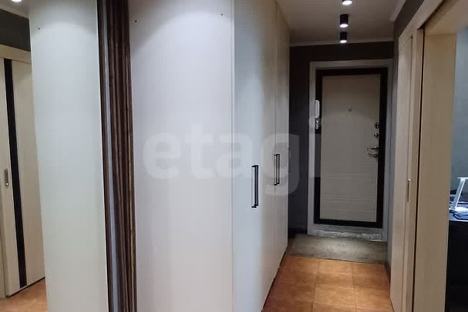 Продаётся 3-комнатная квартира, 59.9 м²