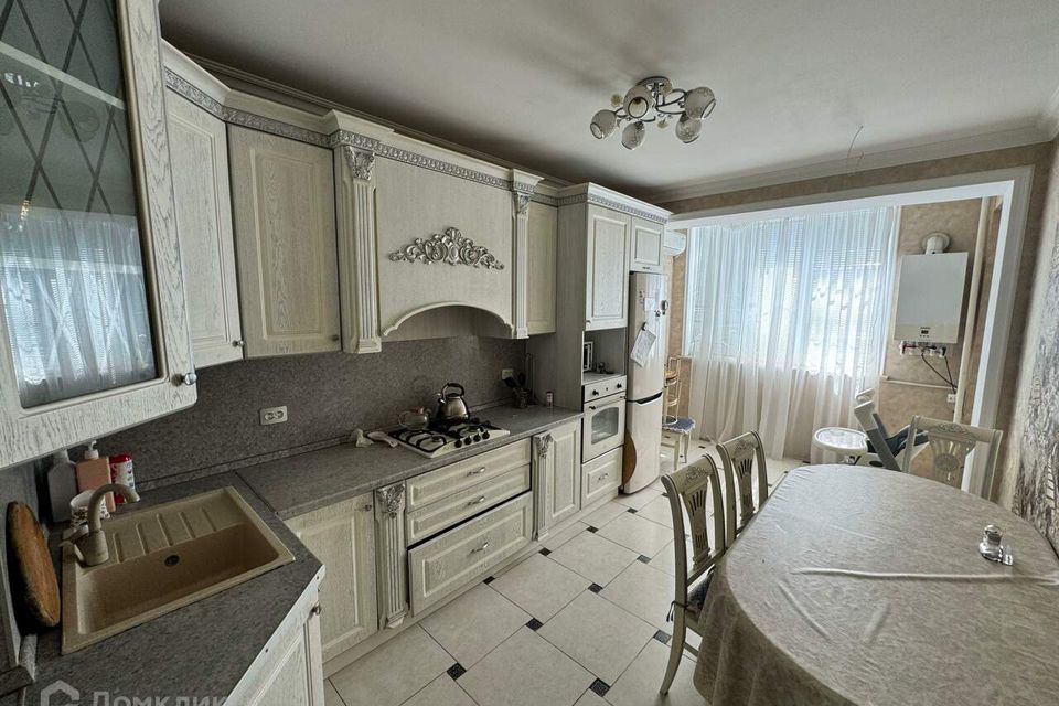 Продаётся 3-комнатная квартира, 87 м²