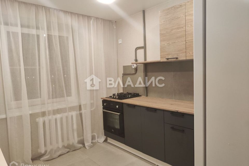 Продаётся 1-комнатная квартира, 37.3 м²