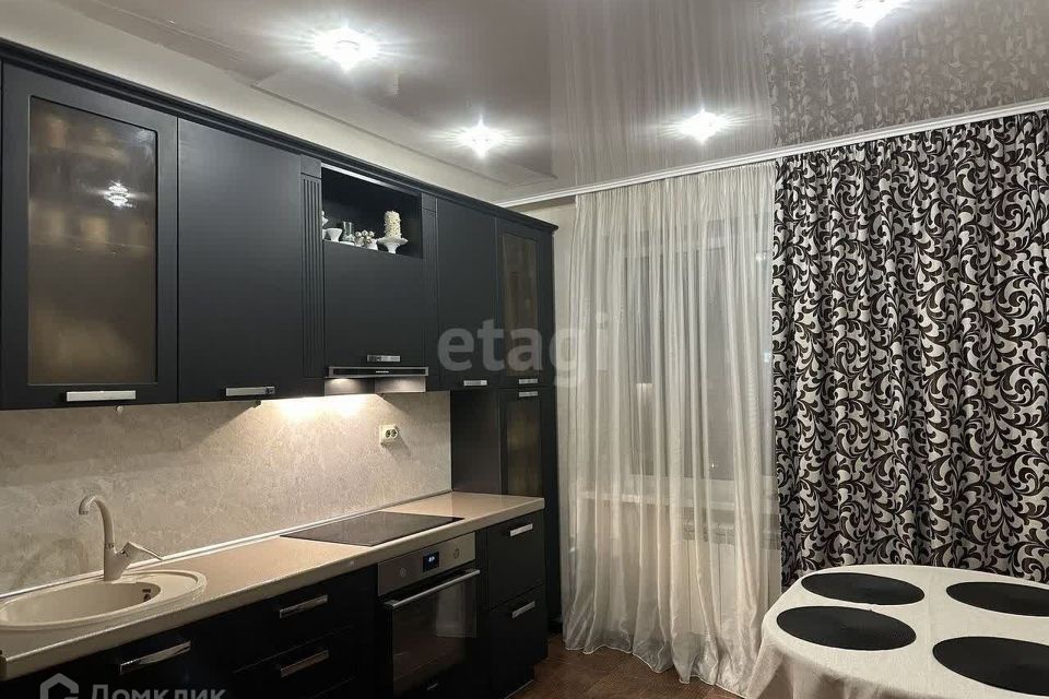 Продаётся 3-комнатная квартира, 63 м²