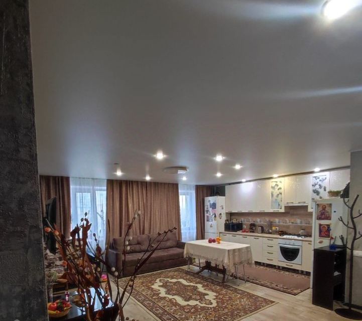 Продаётся 2-комнатная квартира, 75 м²