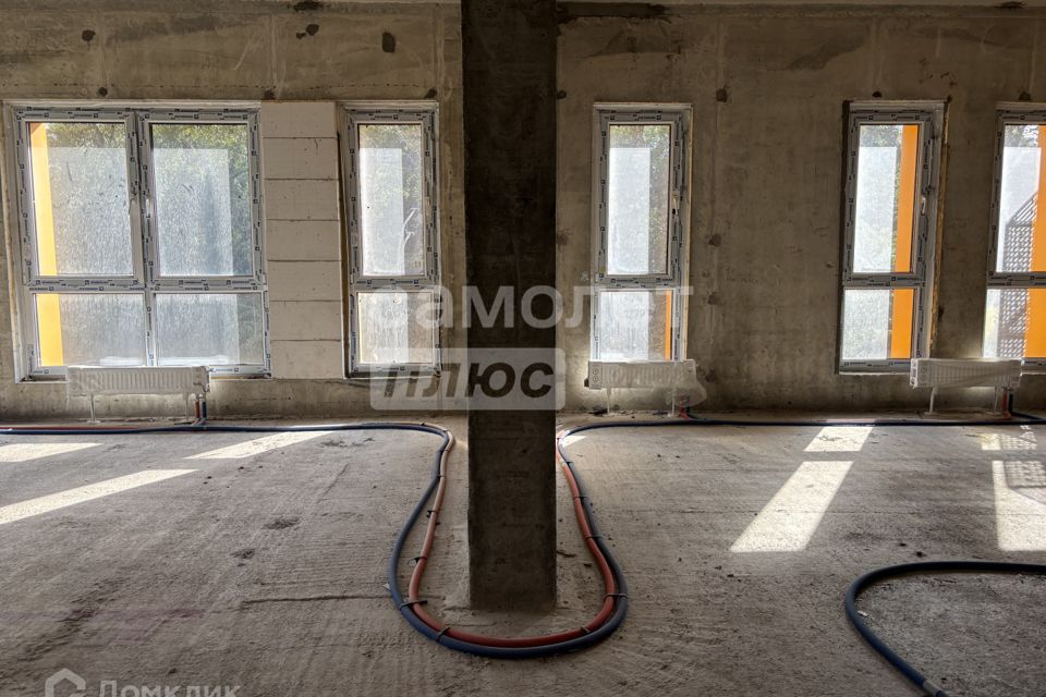 Продаётся 3-комнатная квартира, 76.4 м²
