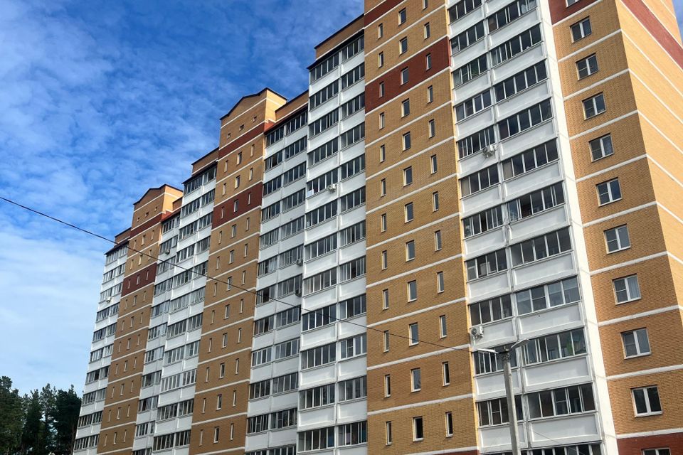 Продаётся 2-комнатная квартира, 62.7 м²