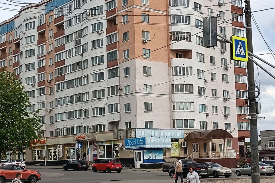Продаётся 1-комнатная квартира, 46.6 м²