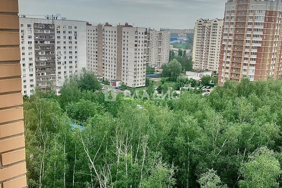 Продаётся 1-комнатная квартира, 46.7 м²
