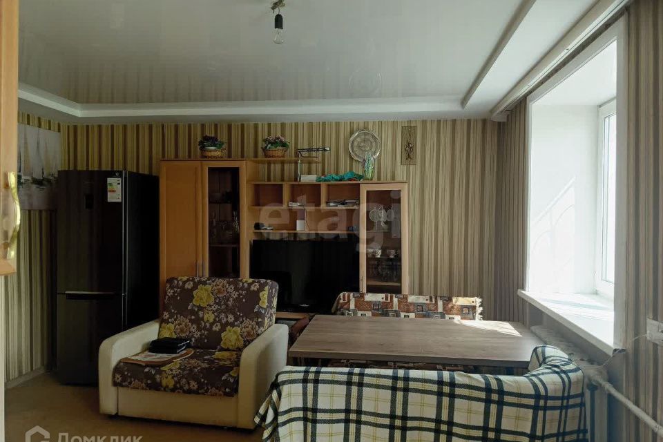 Продаётся 2-комнатная квартира, 56.8 м²
