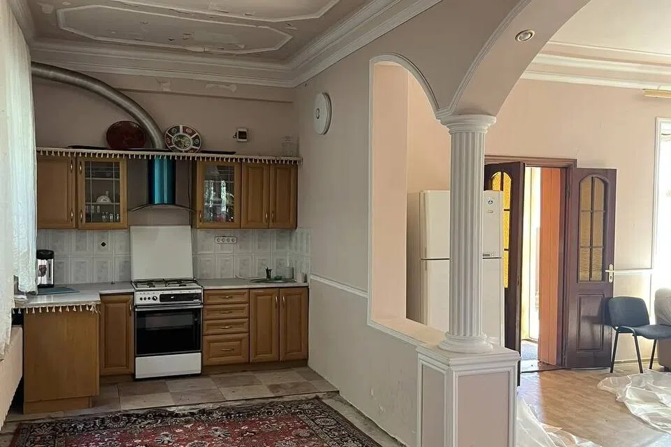 Сдаётся 1-этажный дом, 150 м²