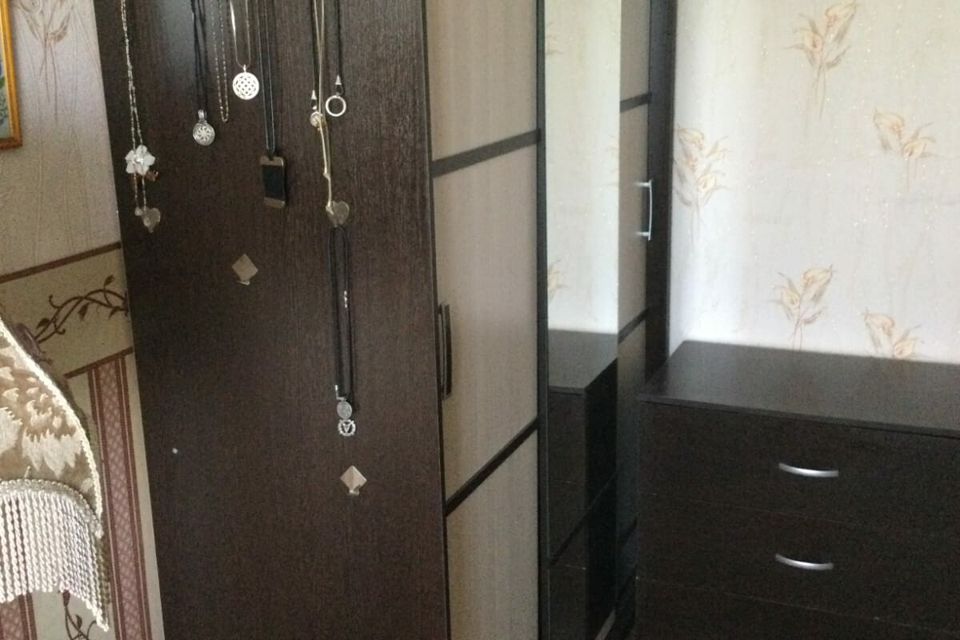 Продаётся комната в 3-комн. квартире, 9.2 м²