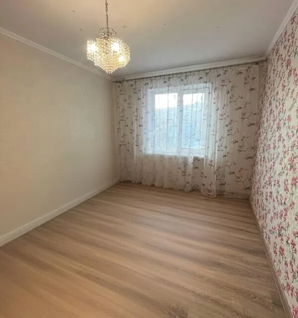 Продаётся 3-комнатная квартира, 63.3 м²
