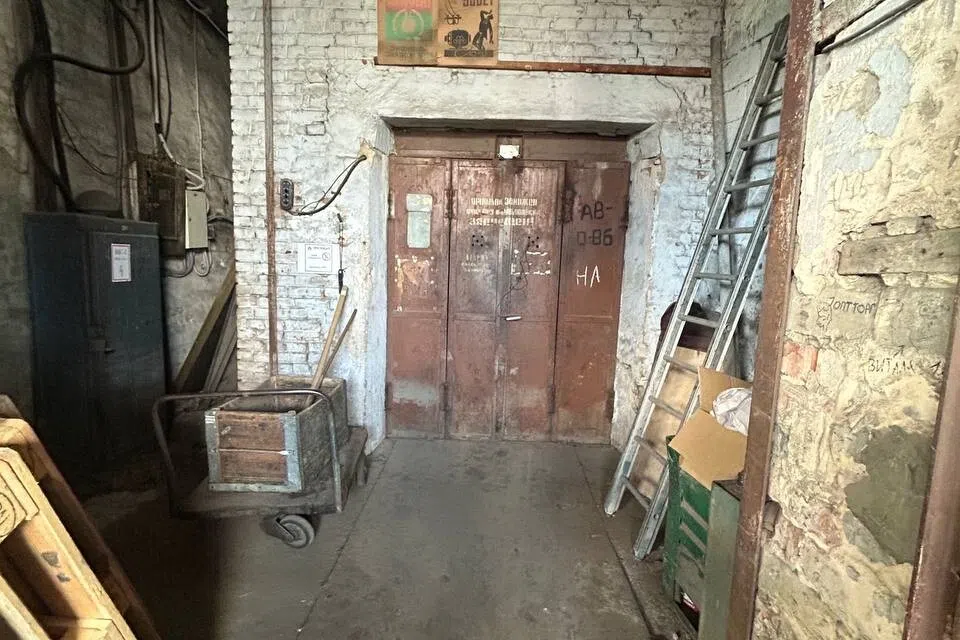 Сдаётся склад, 2000 м²
