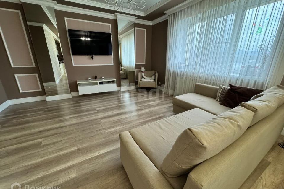 Продаётся 3-комнатная квартира, 89.6 м²