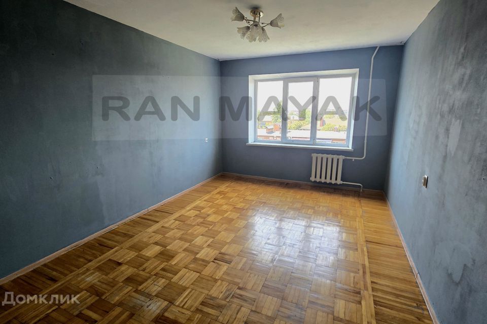 Продаётся 3-комнатная квартира, 61.4 м²