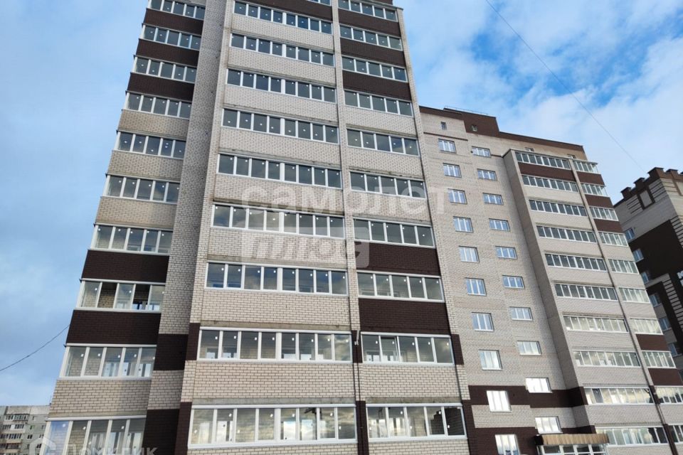 Продаётся 3-комнатная квартира, 70.2 м²