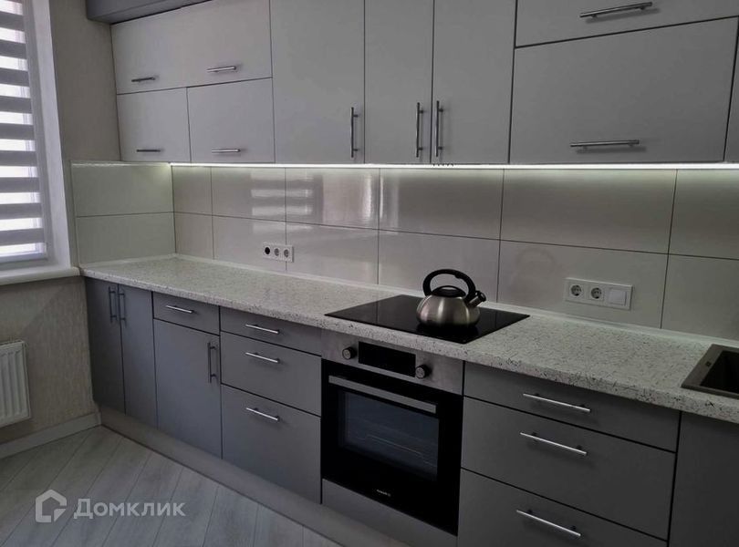 Сдаётся 2-комнатная квартира, 58.7 м²