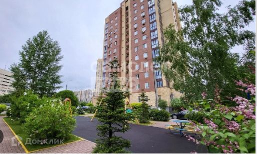 Продаётся 2-комнатная квартира, 51.7 м²