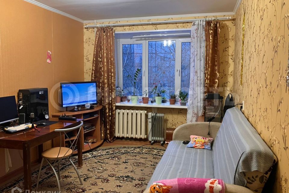 Продаётся 3-комнатная квартира, 50.9 м²
