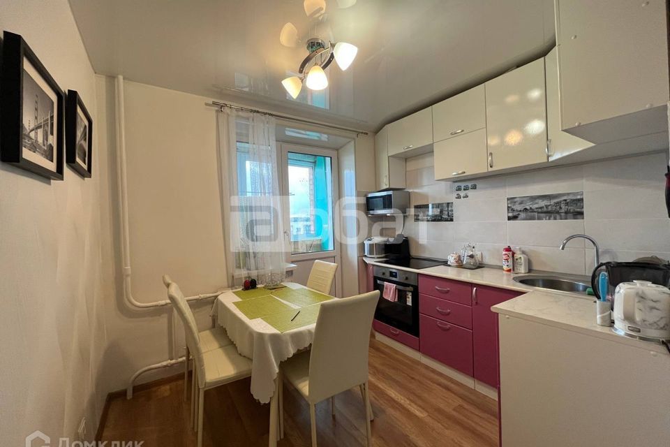 Продаётся 2-комнатная квартира, 54.6 м²